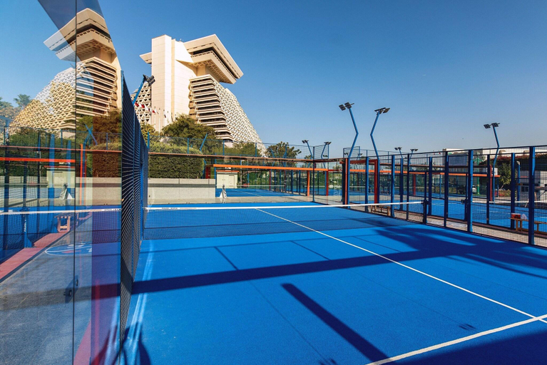 Sport & Beauty 2, Sheraton Grand Doha Resort & Convention Hotel, Doha