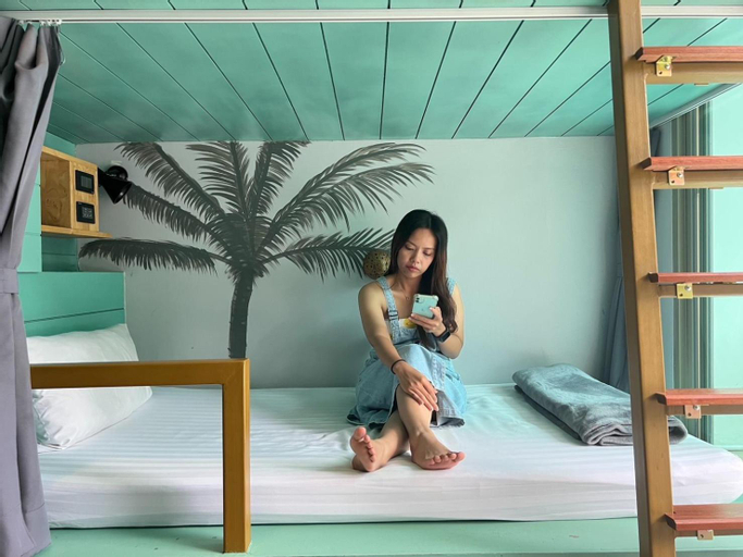 Bedroom 9