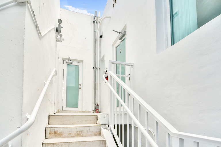 Others 5, West Deco Boutique Apartments, Miami-Dade