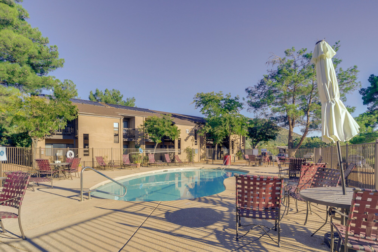 Sport & Beauty 3, 'The Painted Pony' Sedona Condo: Pool & Gym Access, Yavapai