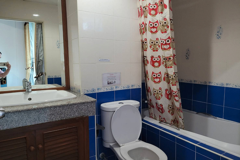 Bathroom 22