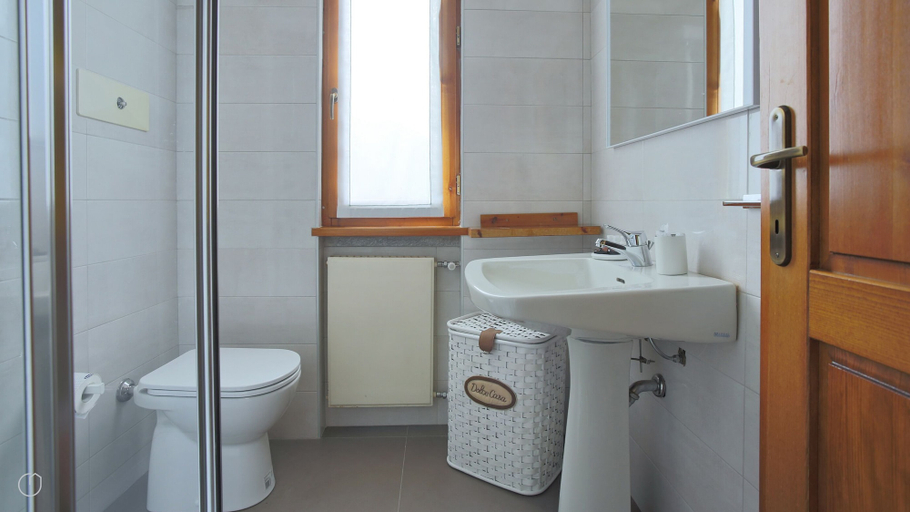 Bathroom 4, San Rocco 73, Como