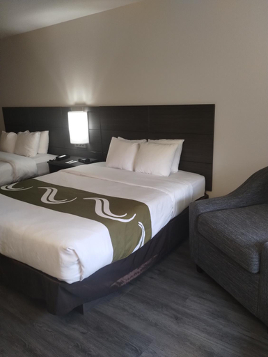 Bedroom 25