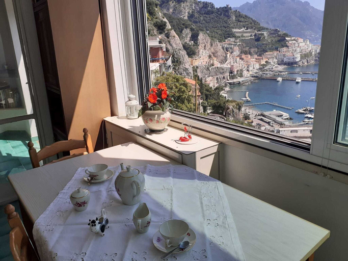 Breakfast meal 5, Sea Inside, Salerno