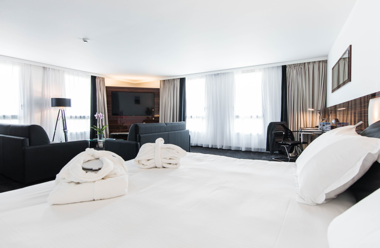 Bedroom 11