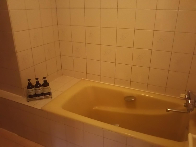 Bathroom 15