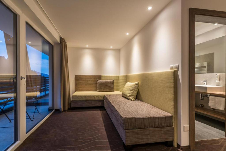 Bedroom 3, Hotel Rosengarten, Bolzano