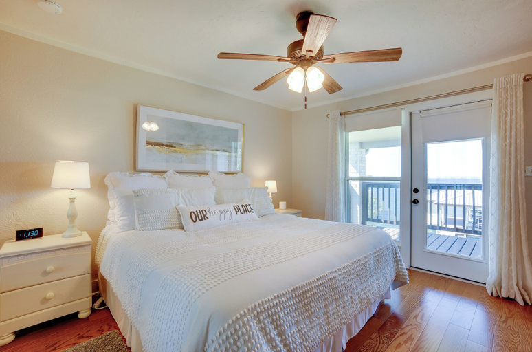 Bedroom 3, Spacious Livingston Home w/ Private Boat Dock, Polk
