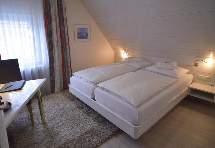 Others 2, Hotel - Restaurant Hirsch, Enzkreis