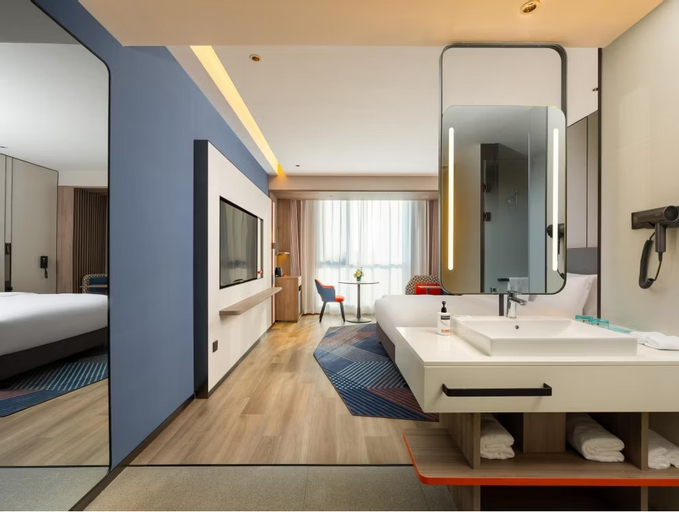 Bathroom 29