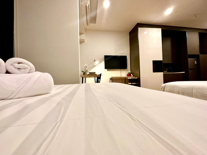 Bedroom 13