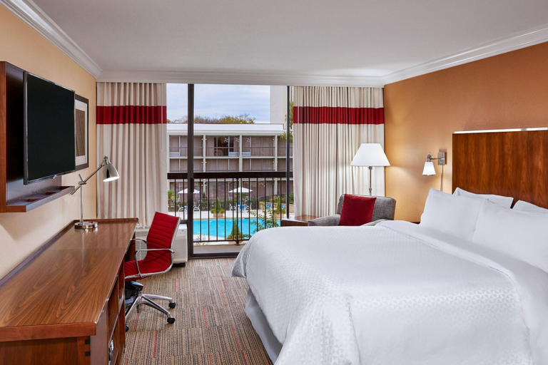 Bedroom 4, Four Points By Sheraton Little Rock Midtown, Pulaski