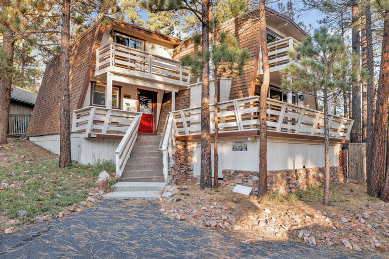 Exterior & Views 2, Fox & Bears Retreat#2190, San Bernardino