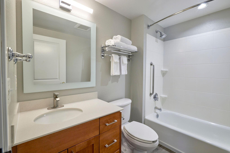 Bathroom 5, TownePlace Suites By Marriott, Jackson