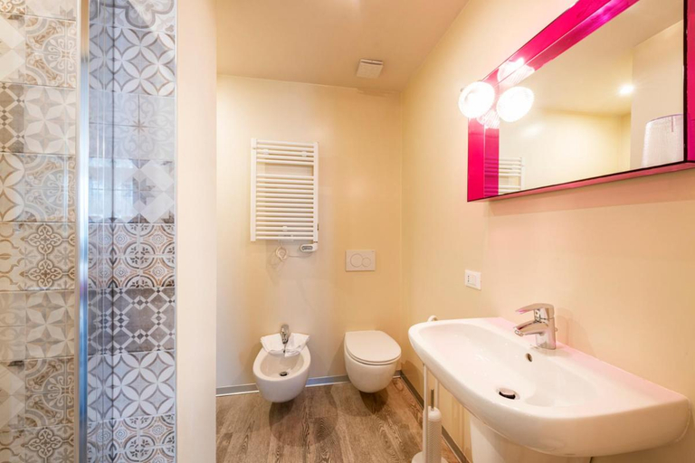 Others 4, Residence Lenno, Como