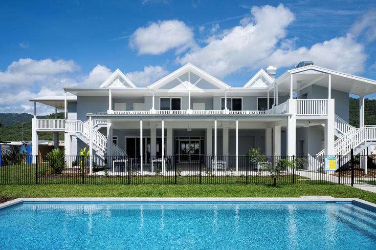 Trinity Collective, Cairns