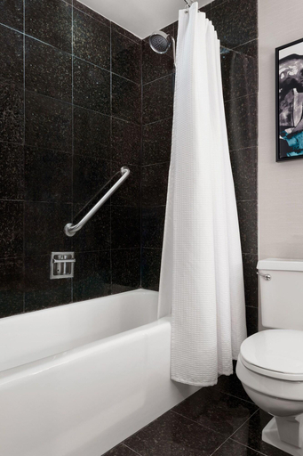 Bathroom 5, Delta Woodbridge Hotel, Middlesex