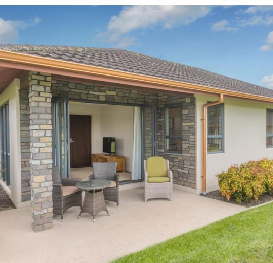 Exterior & Views 2, Karapiro Villas Resort, Waipa