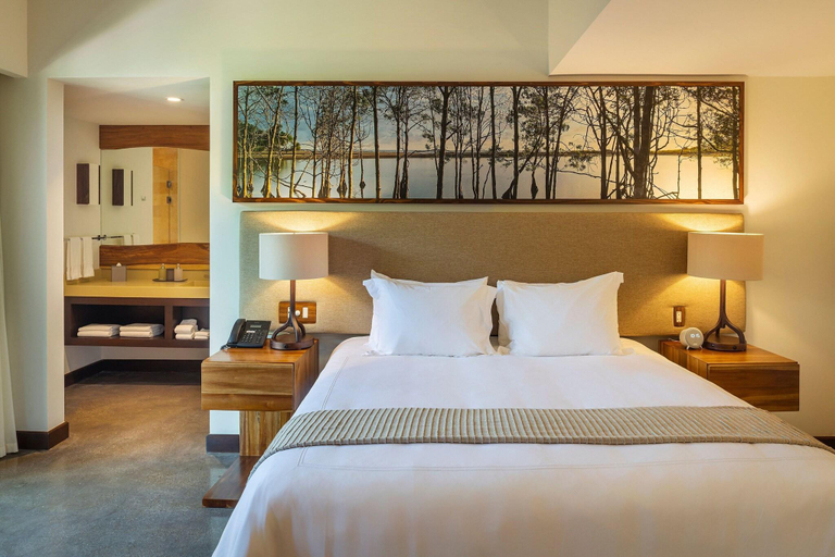 Bedroom 3, El Mangroove, Autograph Collection, Carrillo