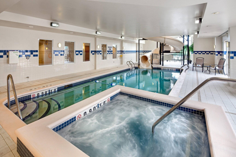 Sport & Beauty, Fairfield Inn & Suites Toronto Brampton, Peel