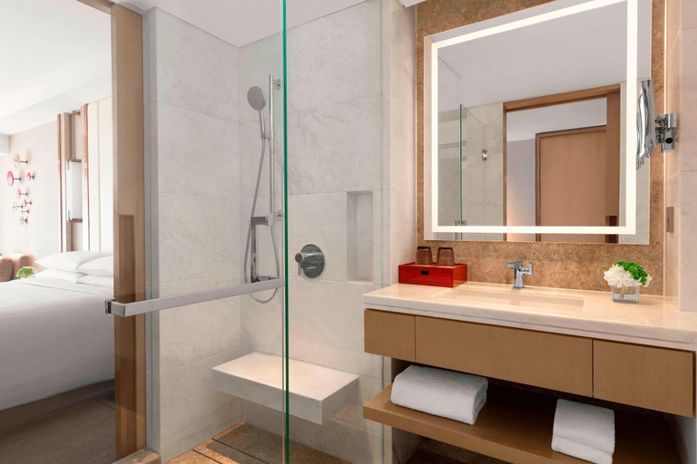 Bathroom 5, Renaissance Shanghai Hongqiao, Shanghai