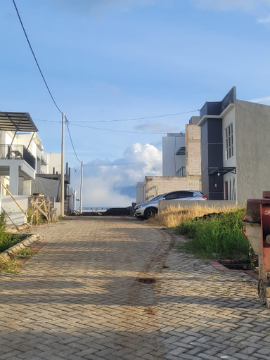 Exterior & Views 2, The Villatis Royal Arois Batu Malang, Malang