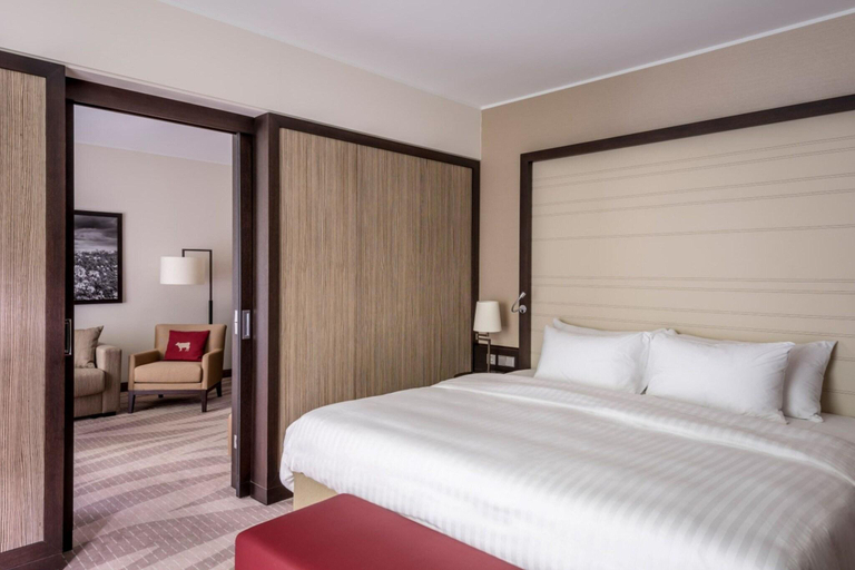 Bedroom 3, Marriott Hotel Munich Airport, Freising