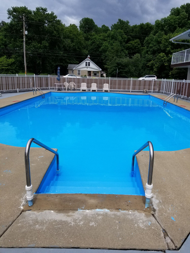Sport & Beauty, Best Budget Inn, Perry