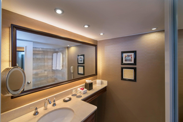 Bathroom 5, Sheraton Santo Domingo Hotel, Distrito Nacional