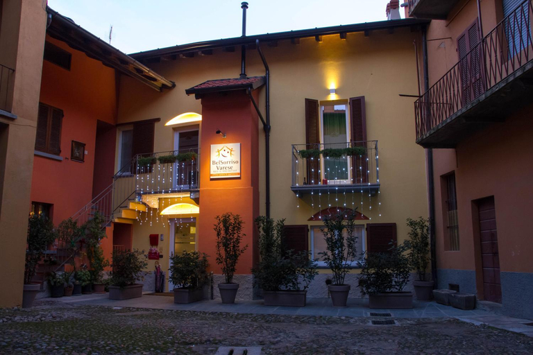 Others 4, BelSorrisoVarese - Rooms & Apartments - Private Parking - Reservation Required, Varese