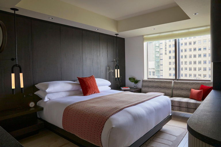 Bedroom 24