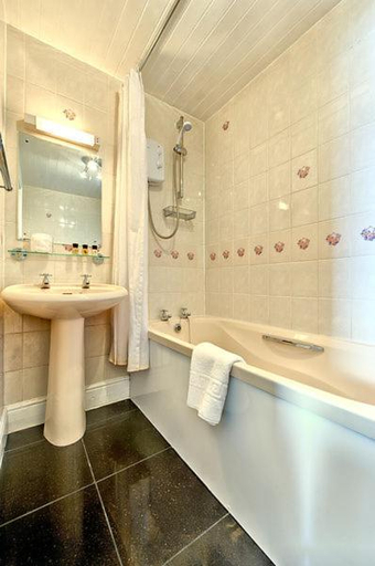 Bathroom 2, The Downs, Babbacombe, Torbay