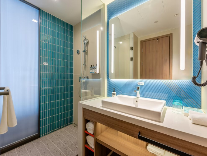 Bathroom 5