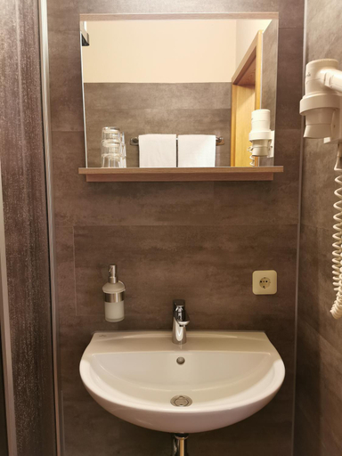 Bathroom 4, Landhotel Olmuhle, Aschaffenburg