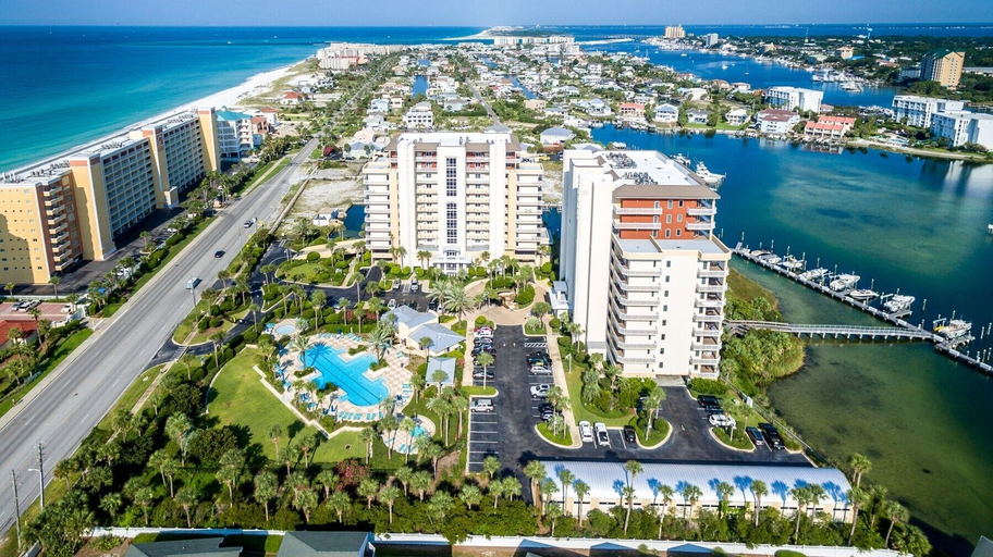 Exterior & Views 2, Harbor Landing 601b 3 Bedroom Condo by RedAwning, Okaloosa