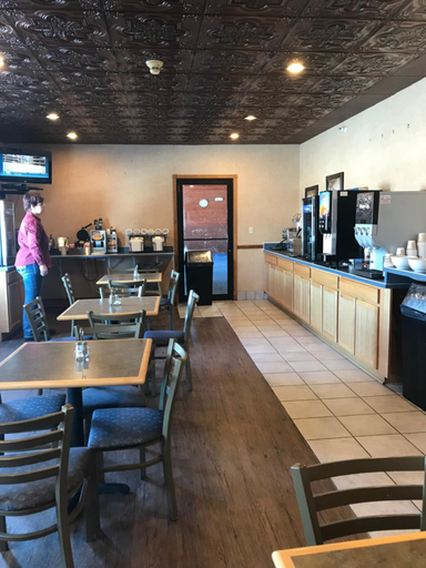 Food & Drinks 4, Miles City Hotel, Custer