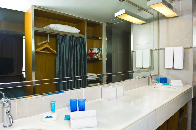 Bathroom, Aloft Beijing, Beijing