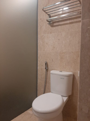 Bathroom 12