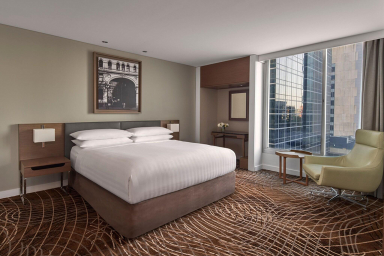 Bedroom 3, Melbourne Marriott Hotel, Melbourne