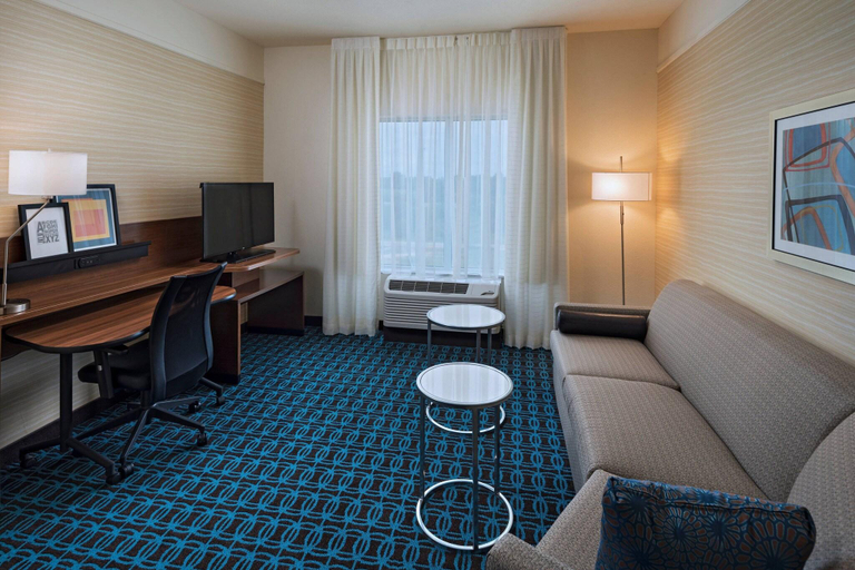 Bedroom 3, Fairfield Inn & Suites Dublin, Laurens