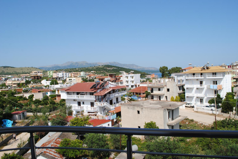 Others 2, Hotel Braian Ksamil, Sarandës