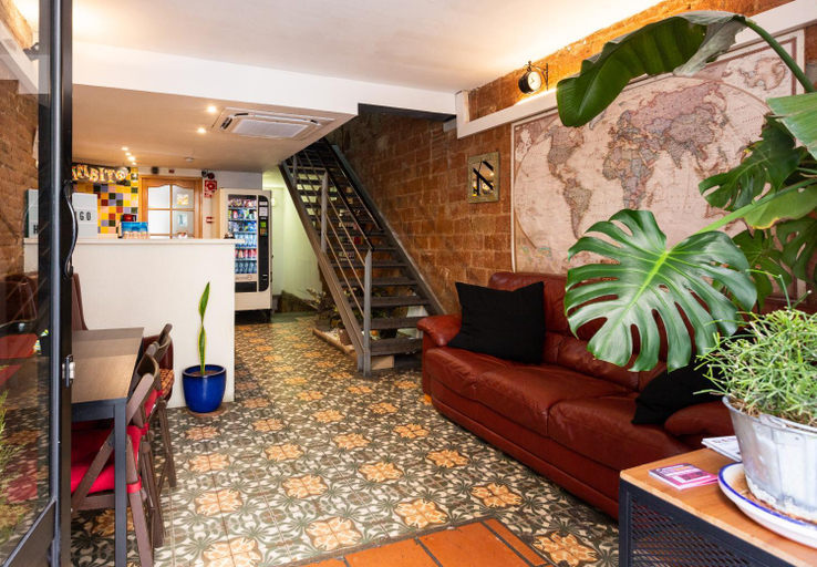 Public Area 3, Mambo Tango, Barcelona