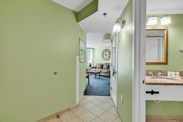 Bathroom 3, Carolinian Resort, Horry