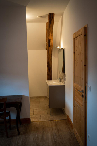 Others 5, gite du chateau, Loiret