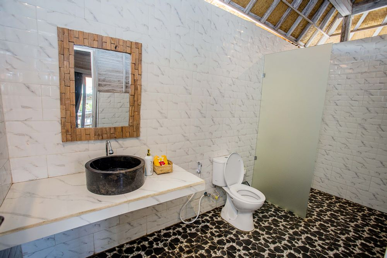 Bathroom 6