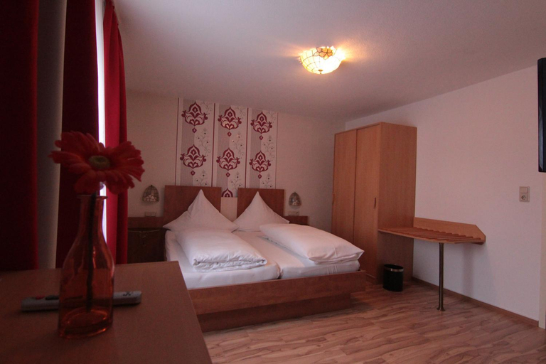 Bedroom 4, Hotel Linden, Schwalm-Eder-Kreis