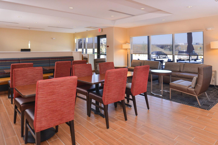 Food & Drinks 4, TownePlace Suites Gillette, Campbell