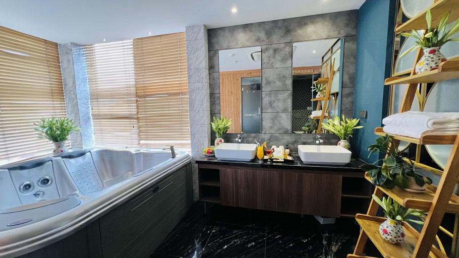 Bathroom 4, Golden Silk Boutique Hotel, Hoàn Kiếm