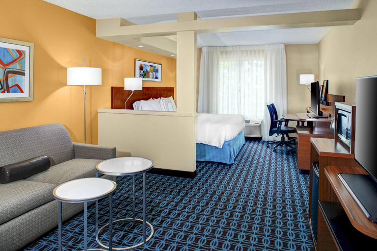 Bedroom 3, Fairfield Inn & Suites Atlanta Alpharetta, Fulton