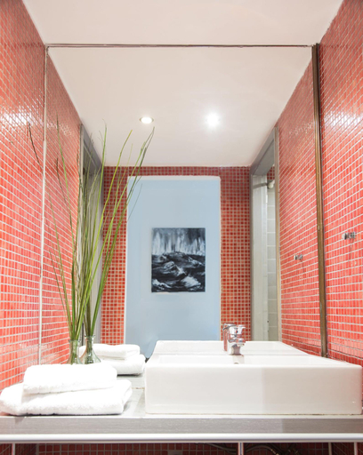 Bathroom 5, Concierge Athens I, Attica